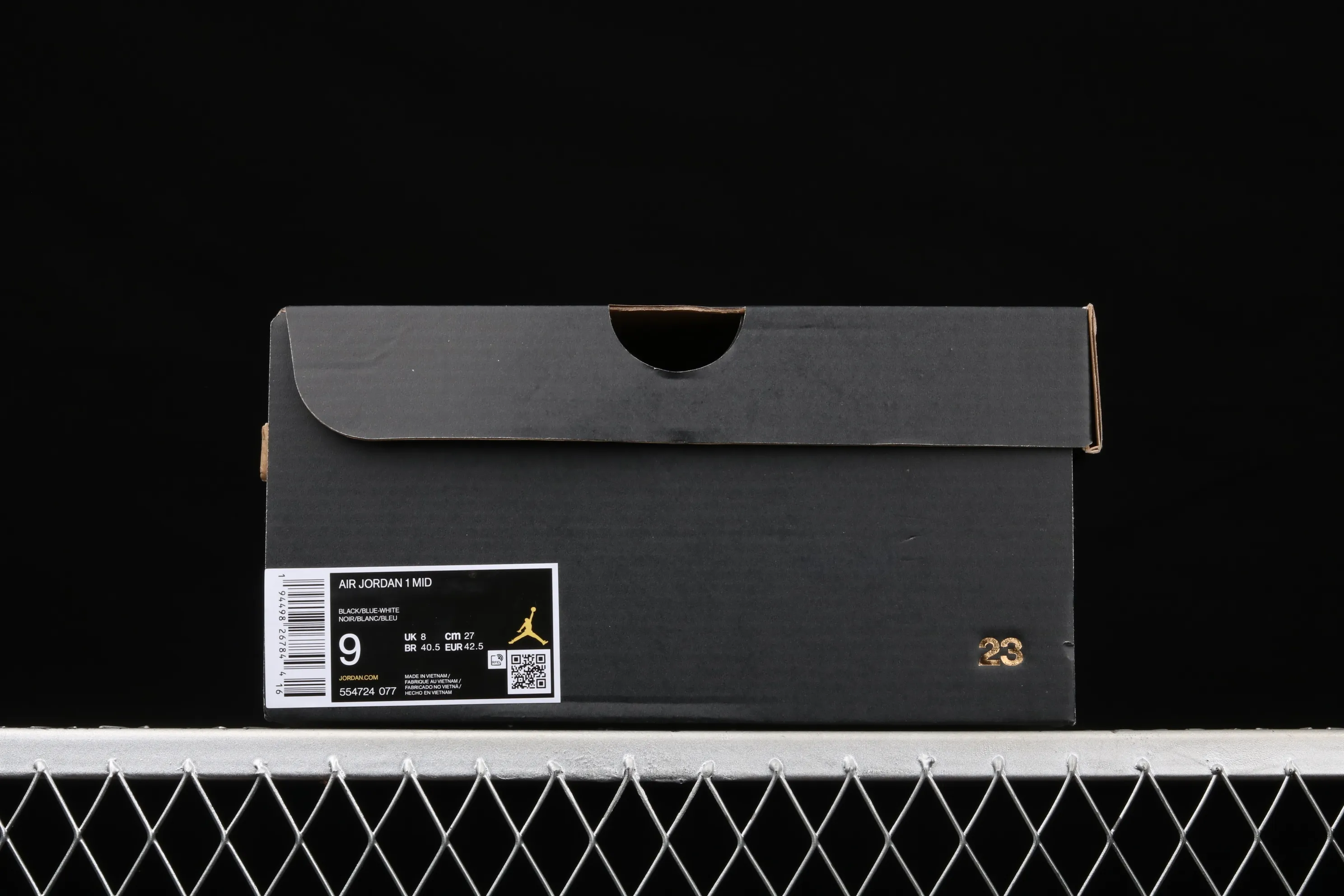 All categories Air Jordan Jordan series basketball shoes Air Jordan 1 Mid Air Jordan 1 Mid AJ1 Joe 1 black and blue China basketball shoes 554724-077